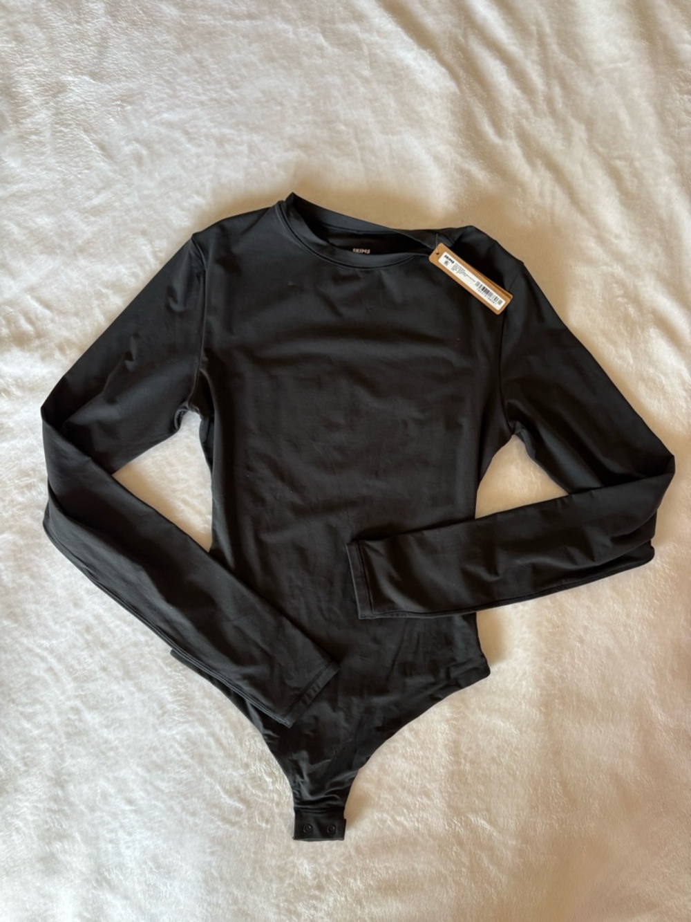 SKIMS Fits Everybody Long Sleeve Crewneck Bodysuit